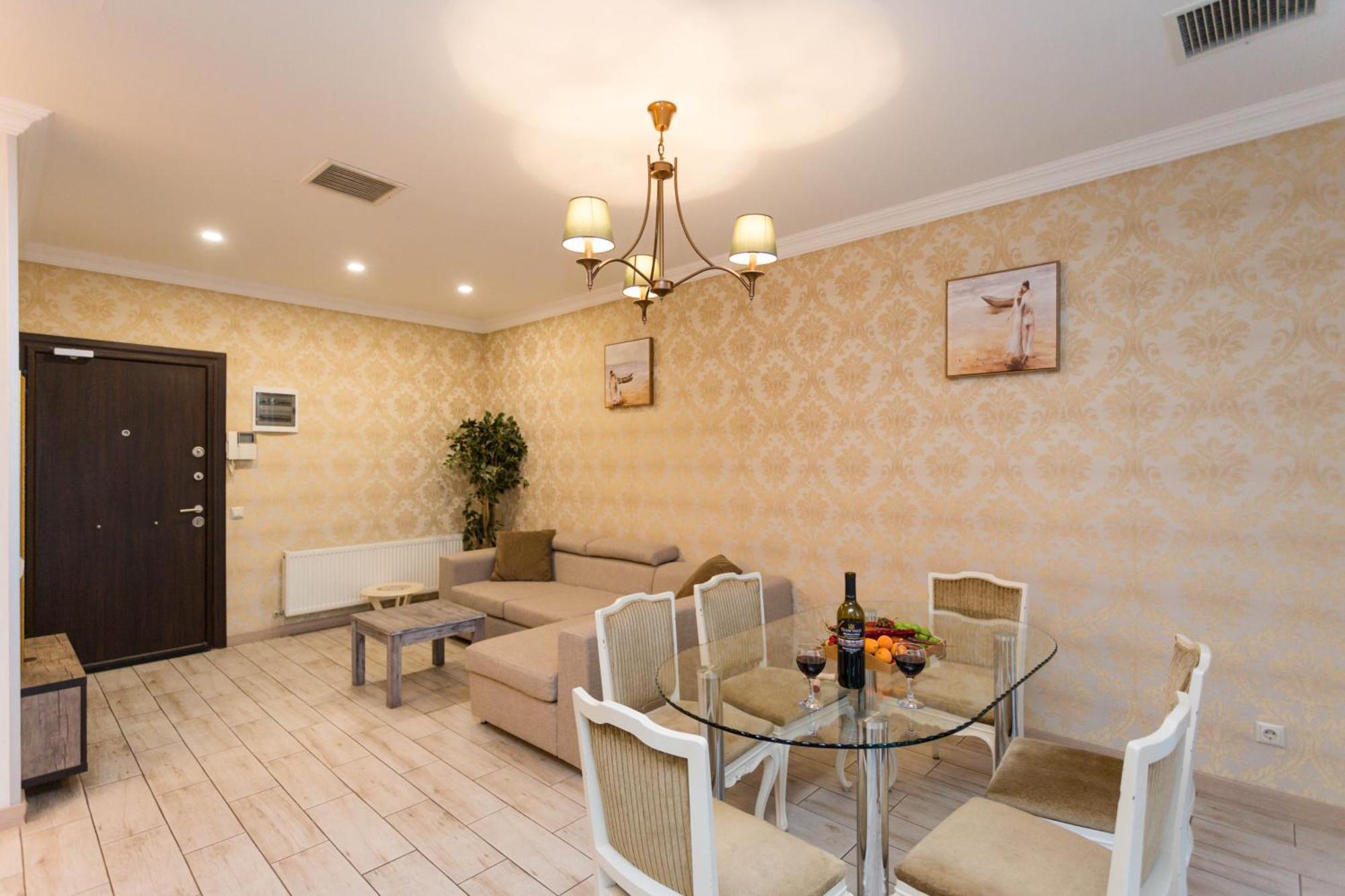 Apartment In The City Of Tbilisi Exterior photo